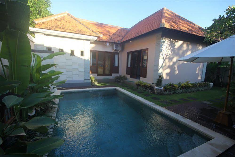 Kubal Villa Seminyak  Ngoại thất bức ảnh